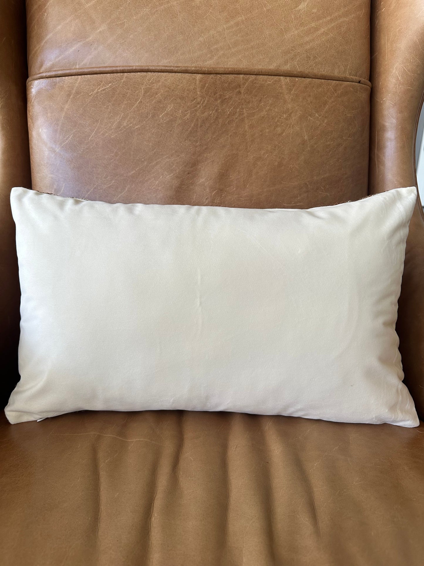 Aslan Lumbar Pillow Cover