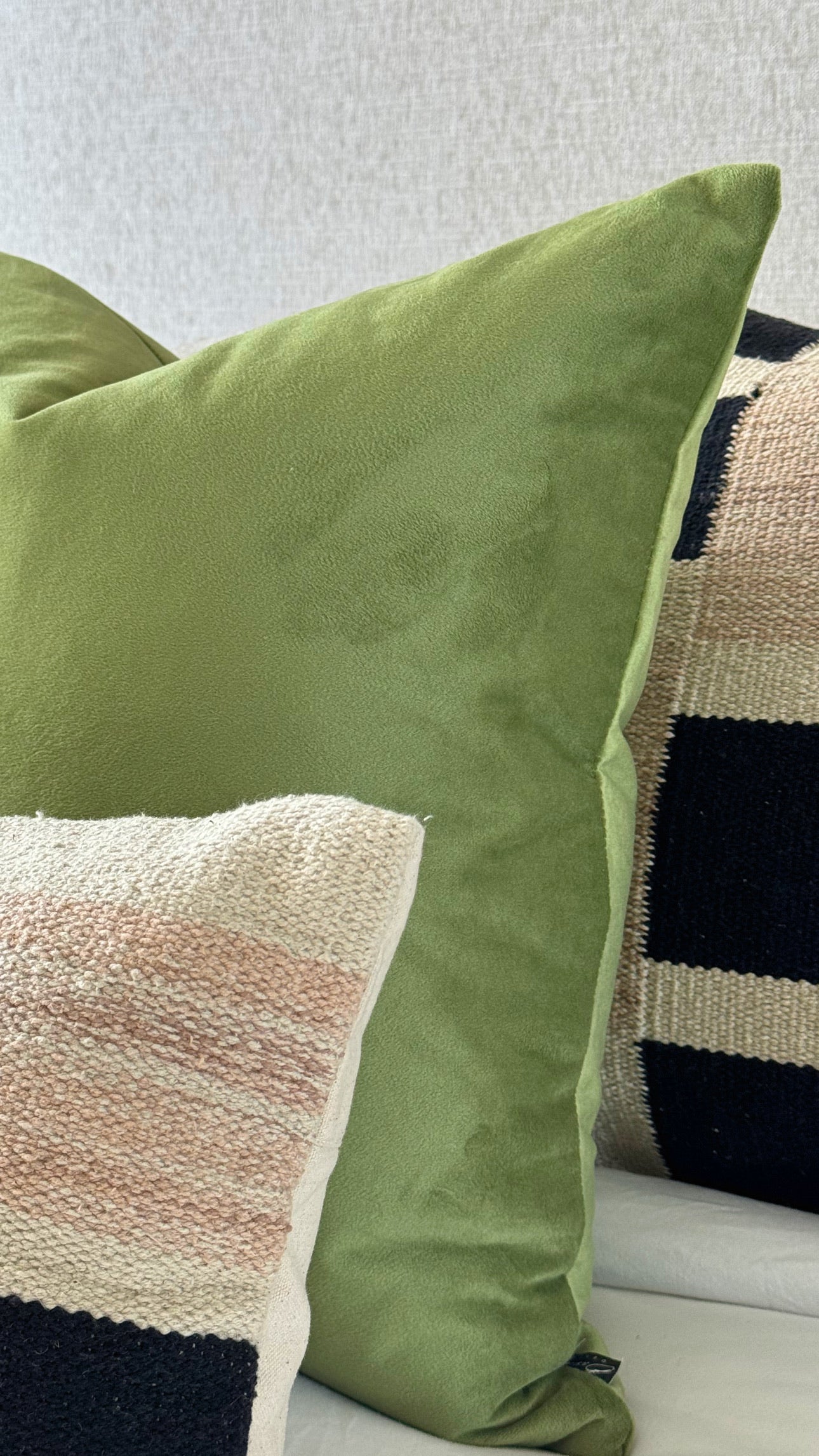 Limon Pillow Cover