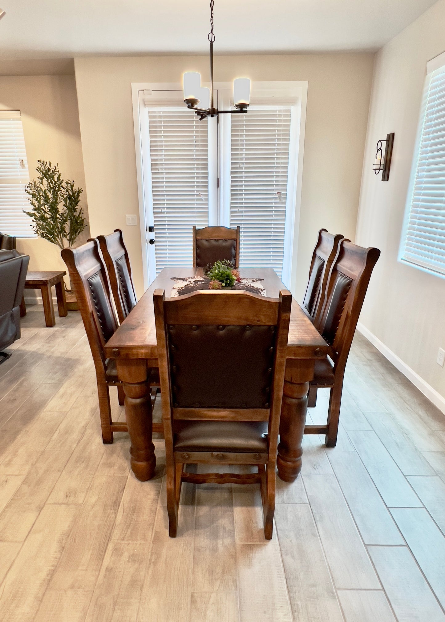 Oasis 6' Dining Table set with 6 Gran Hacienda Chairs in Chestnut finish